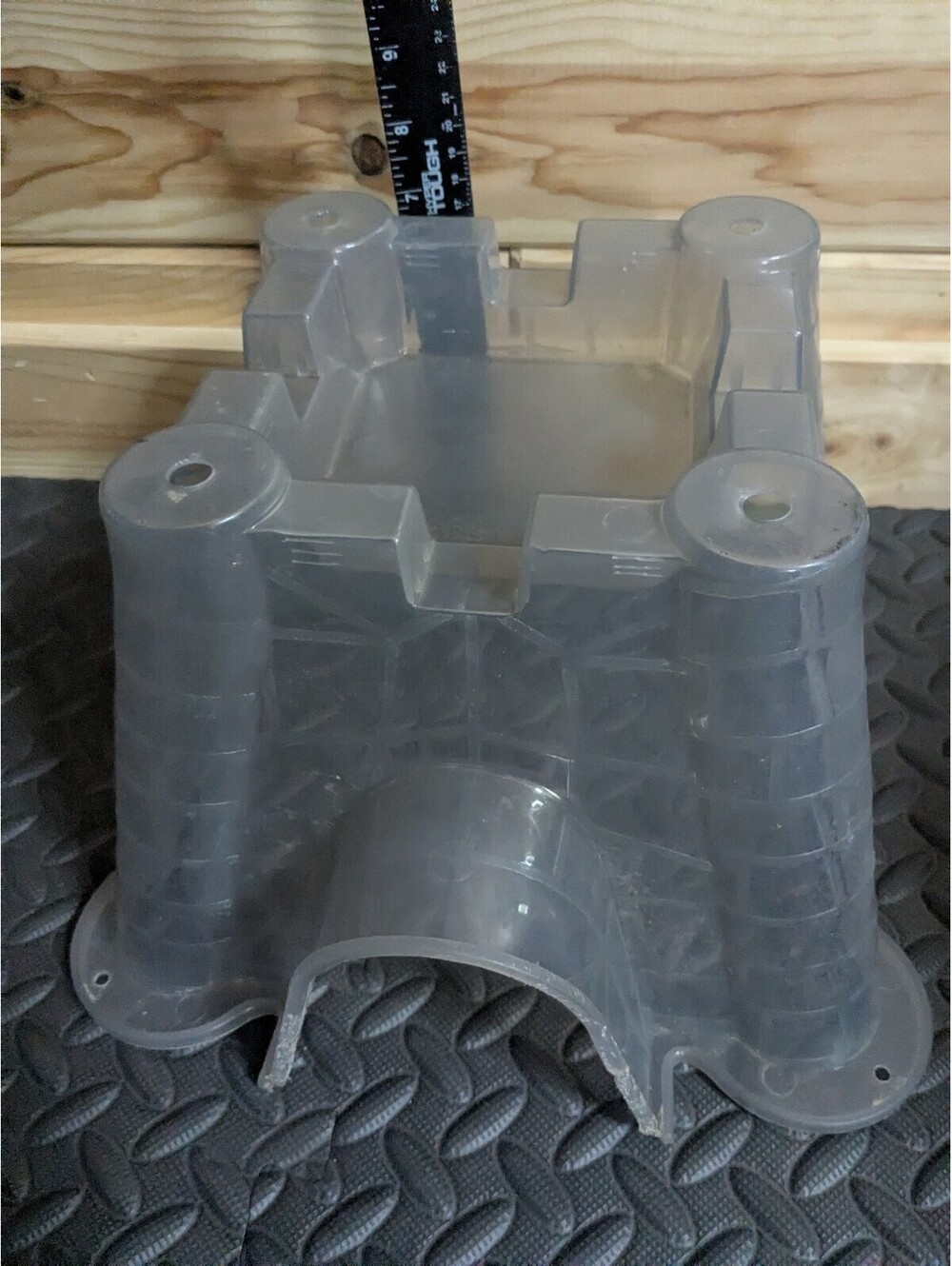 Small animal pet hideaway castle hos